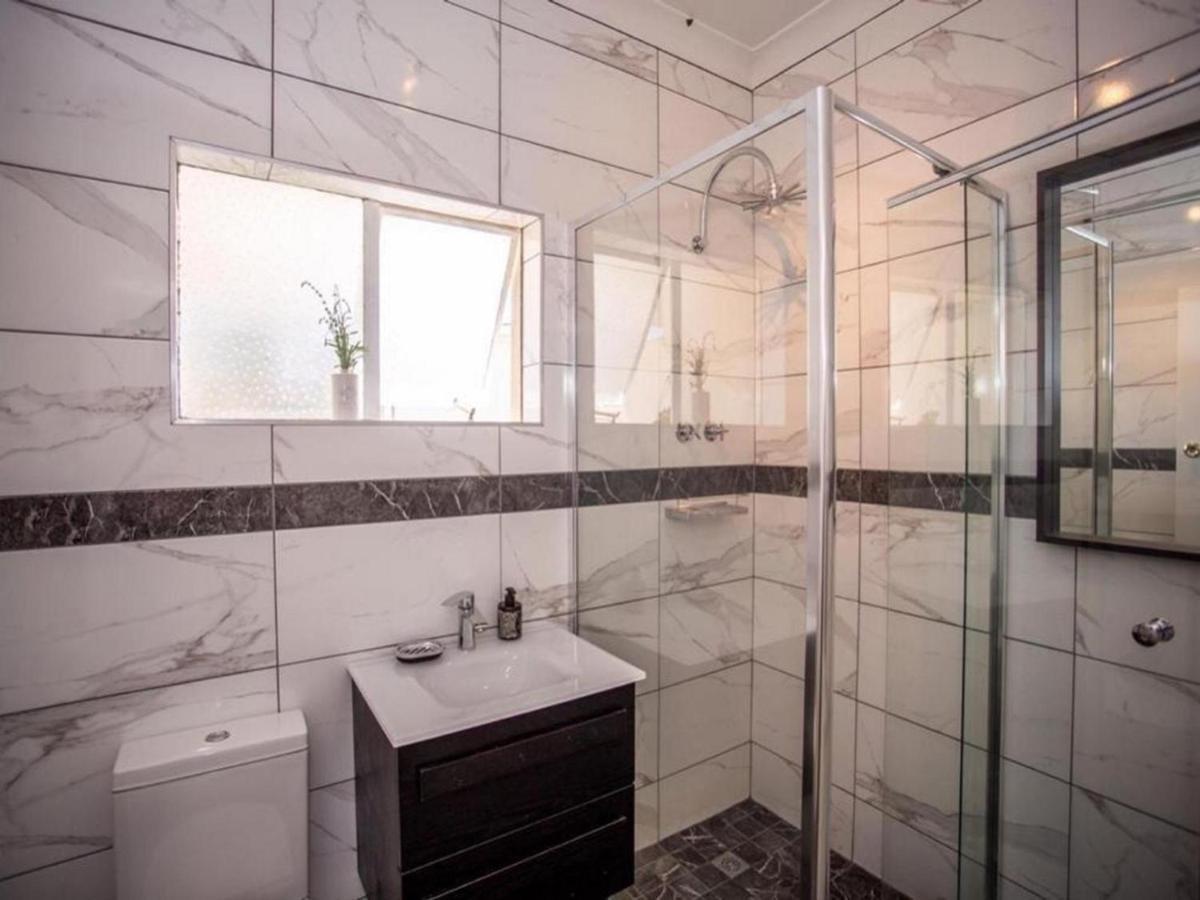 איסט לונדון Busa Guest House מראה חיצוני תמונה